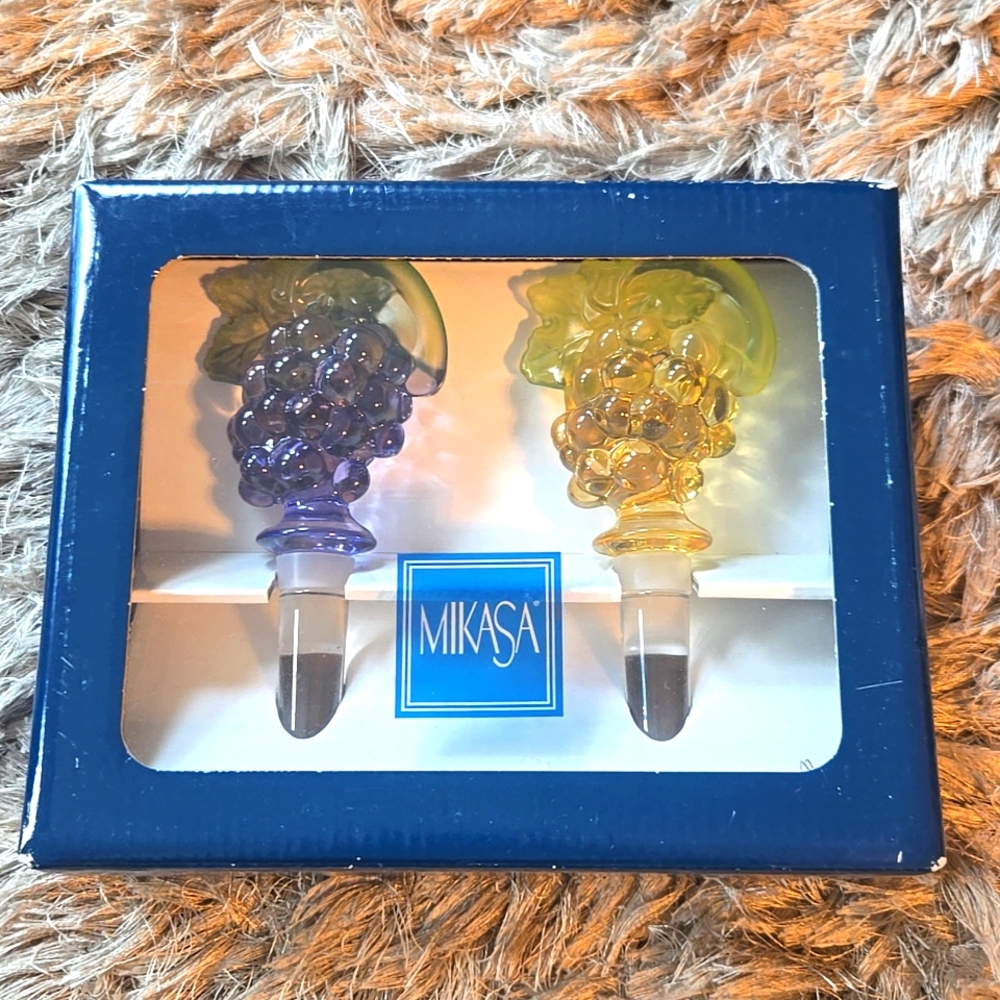 MIKASA Glass Grape Wine Stoppers - Purple and Yellow